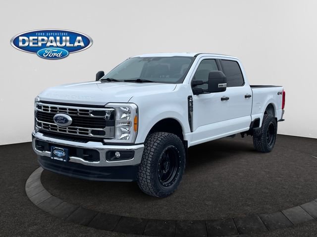 Used 2023 Ford F350 XLT image 1