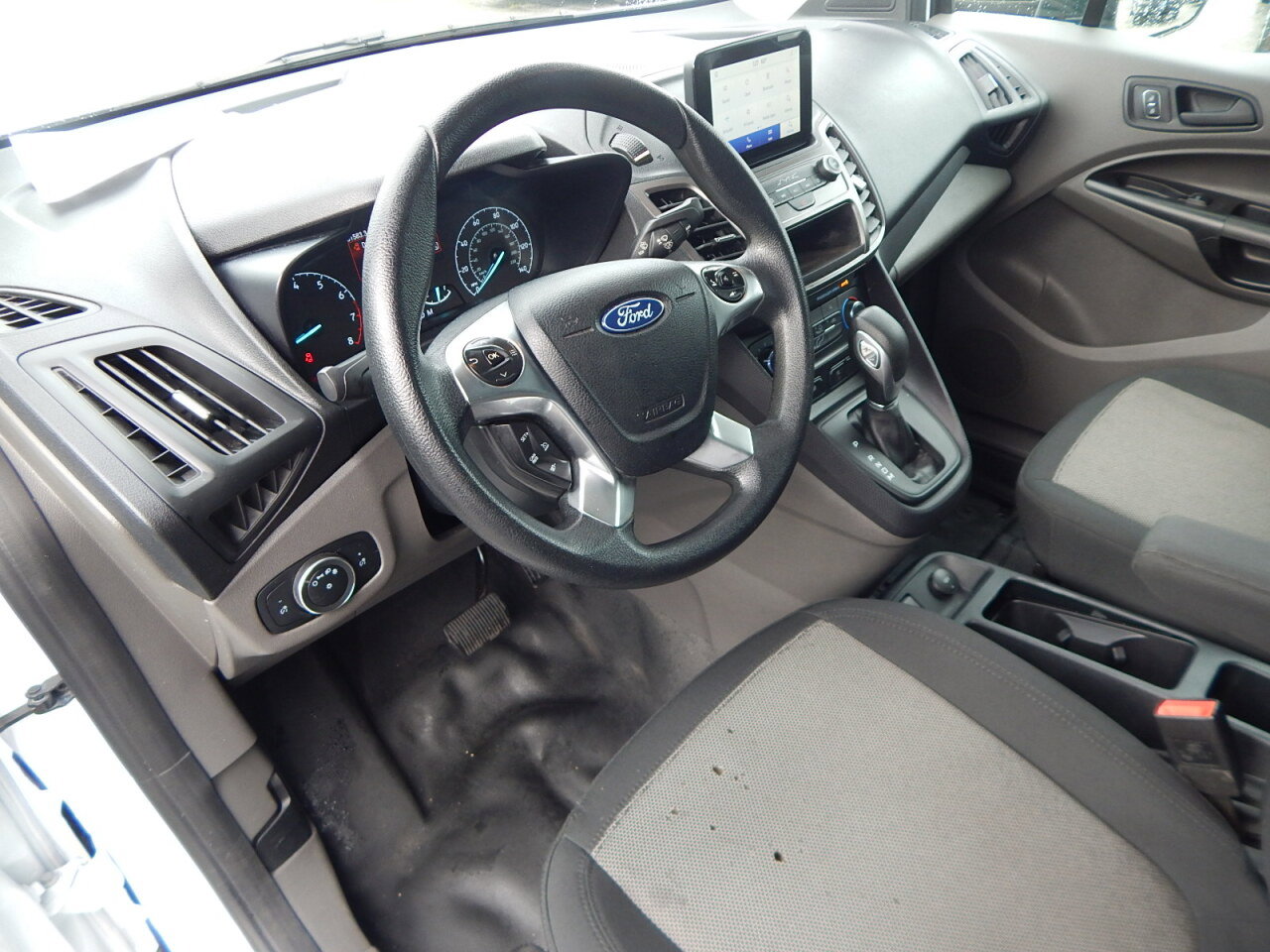 Used 2022 Ford Transit Connect XL image 19