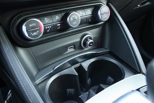 Used 2024 Alfa Romeo Stelvio Veloce image 20