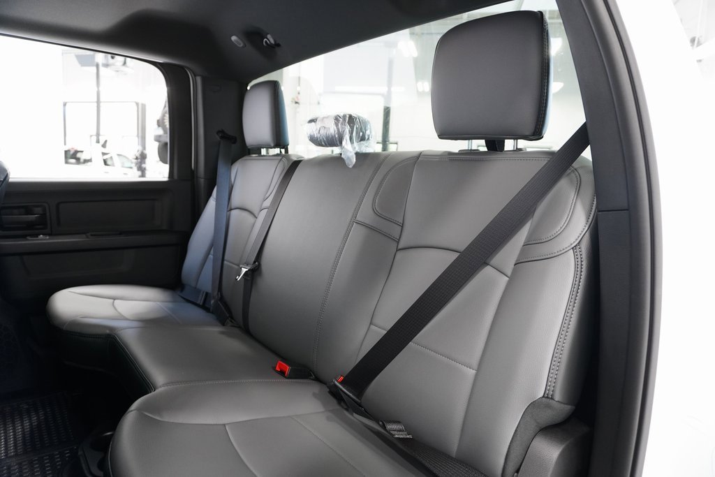 Used 2024 RAM 3500 Tradesman image 20