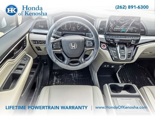 New 2026 Honda Odyssey Touring image 14
