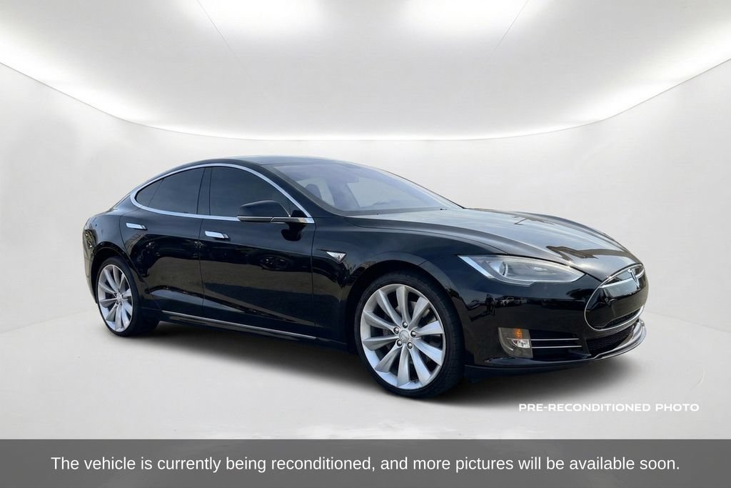 Used 2013 Tesla Model S Performance RWD image 3