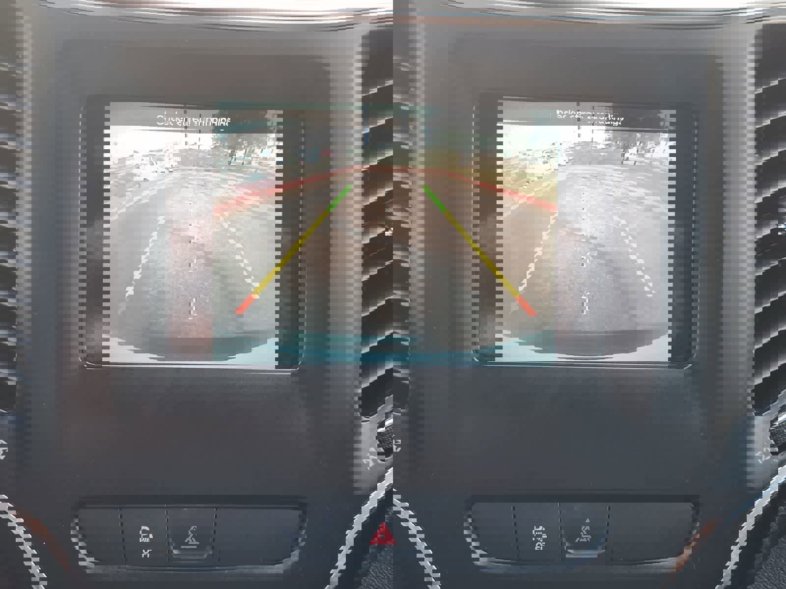 Used 2019 Jeep Cherokee Latitude Plus image 17