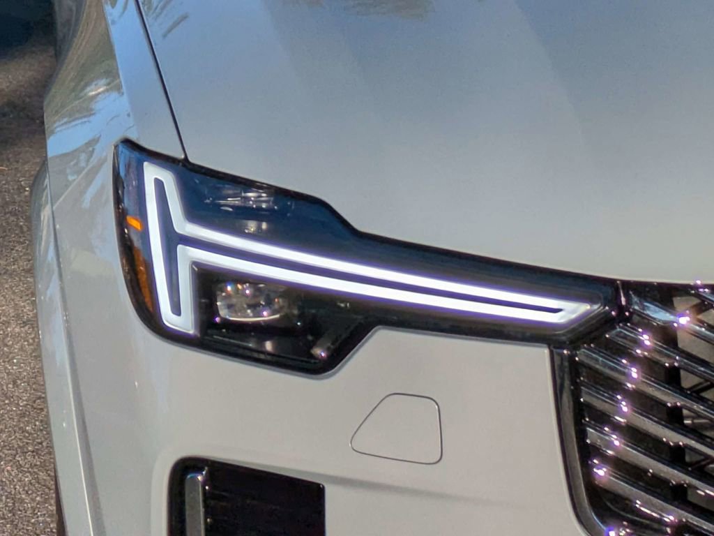 New 2026 Volvo XC90 T8 Plus w/ Protection Package Premier AWD/4WD image 9