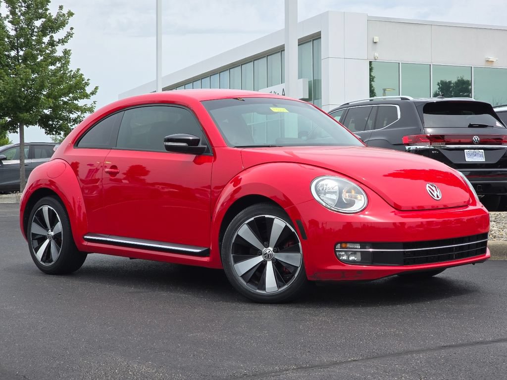 Used 2012 Volkswagen Beetle 2.0T FWD image 1