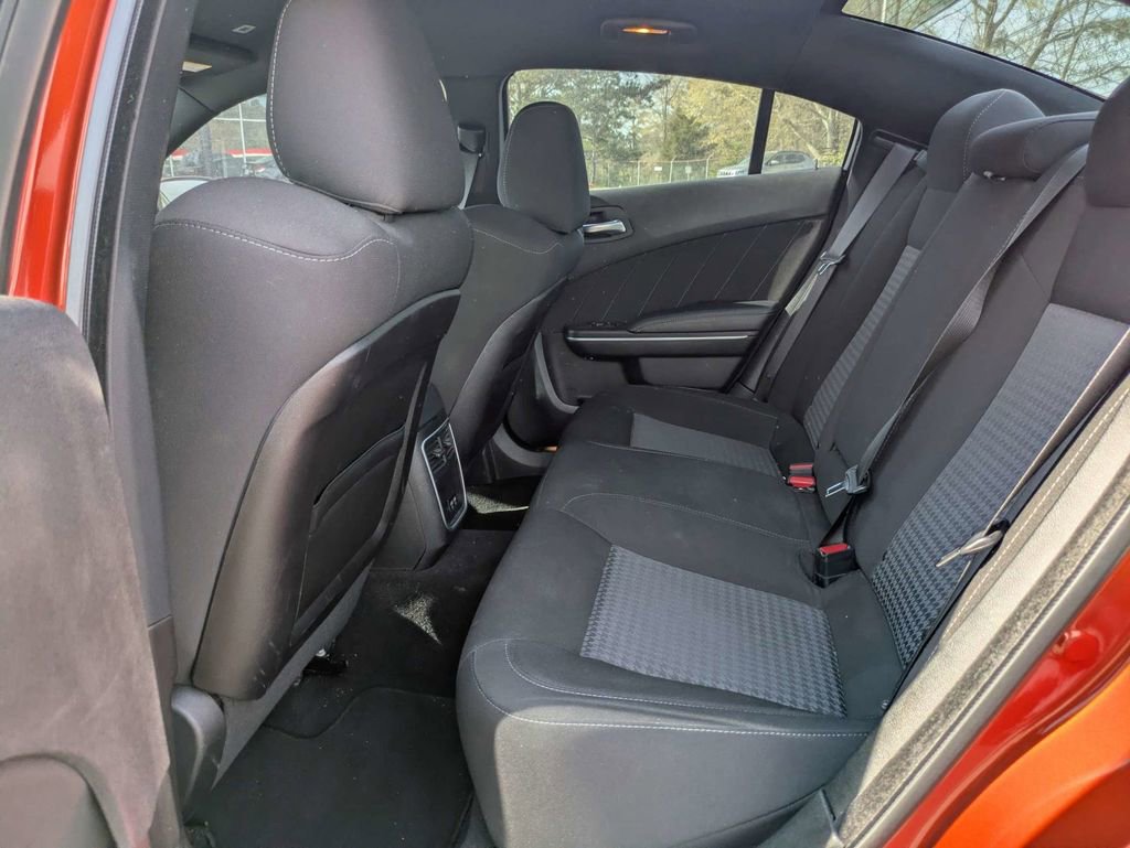 Used 2022 Dodge Charger Scat Pack RWD image 4