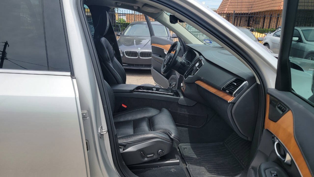 Used 2020 Volvo XC90 T6 Inscription w/ Protection Package Premier AWD/4WD image 14