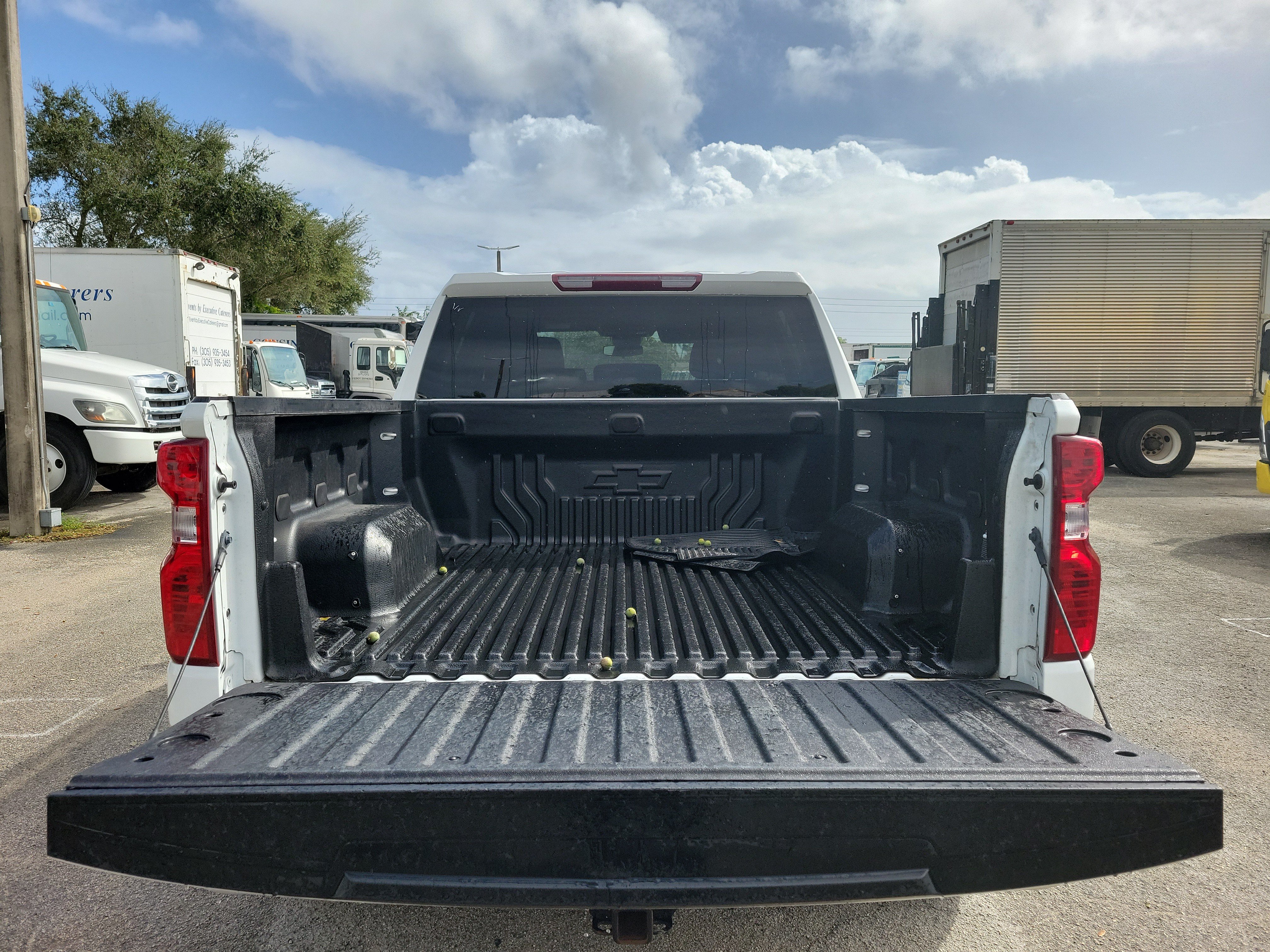 Used 2023 Chevrolet Silverado 1500 Custom RWD image 14