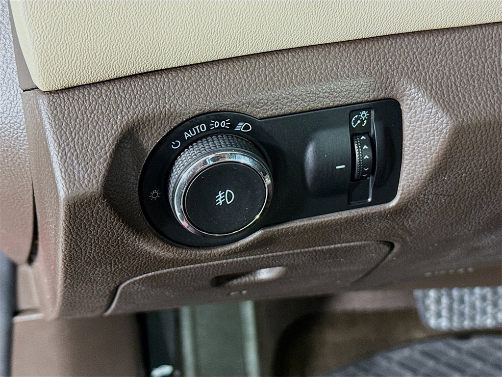 Used 2013 Chevrolet Cruze LT w/ Enhanced Safety Package image 11