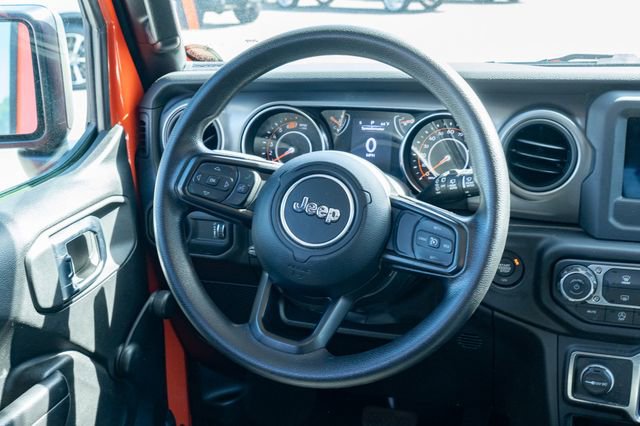 Used 2023 Jeep Wrangler Sport AWD/4WD image 33