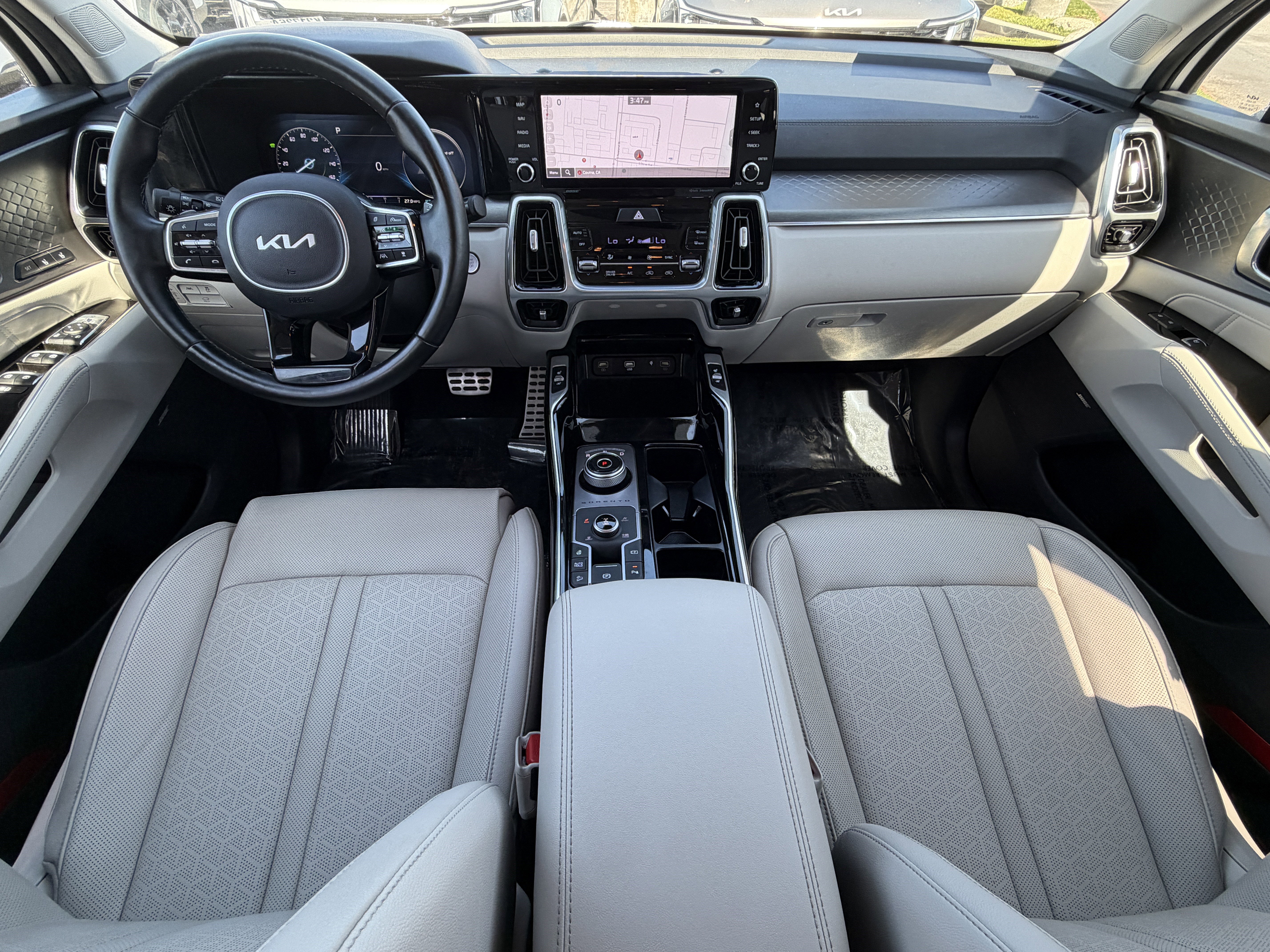 Certified 2024 Kia Sorento SX Prestige AWD/4WD image 26