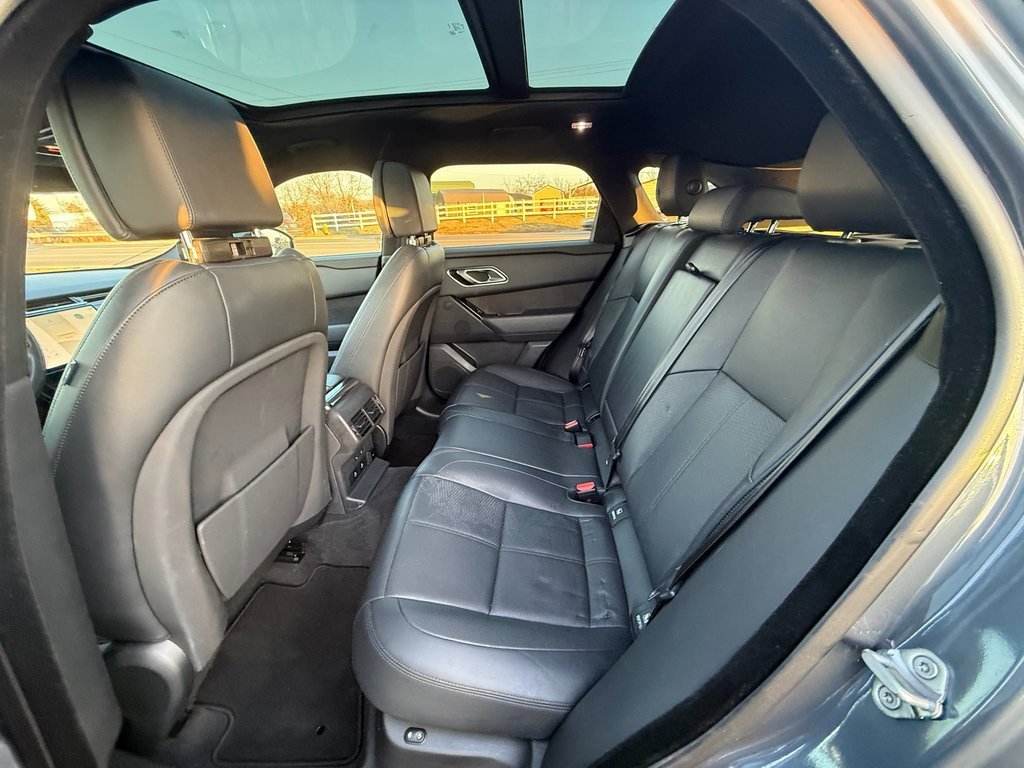 Used 2024 Land Rover Range Rover Velar Dynamic HSE image 18