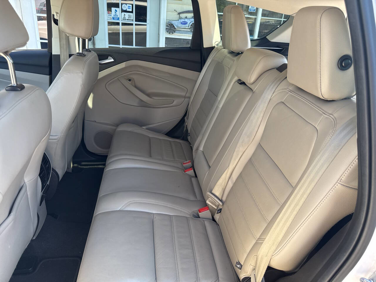 Used 2017 Ford Escape SE w/ SE Leather Comfort Package image 10