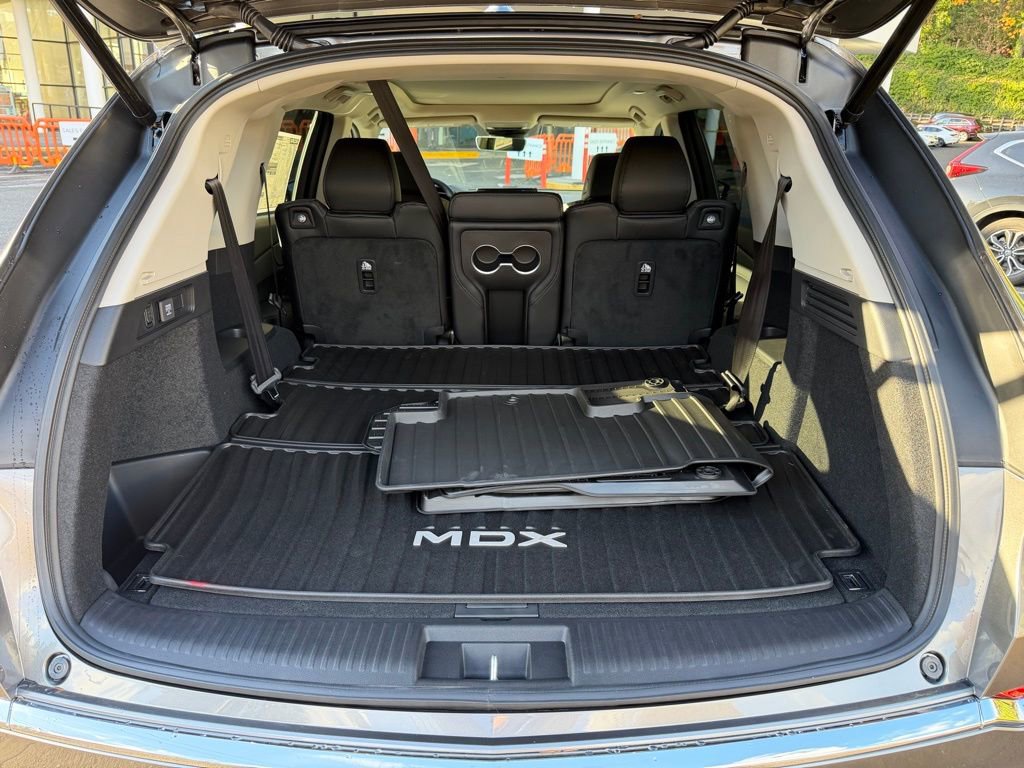 New 2026 Acura MDX SH-AWD image 10