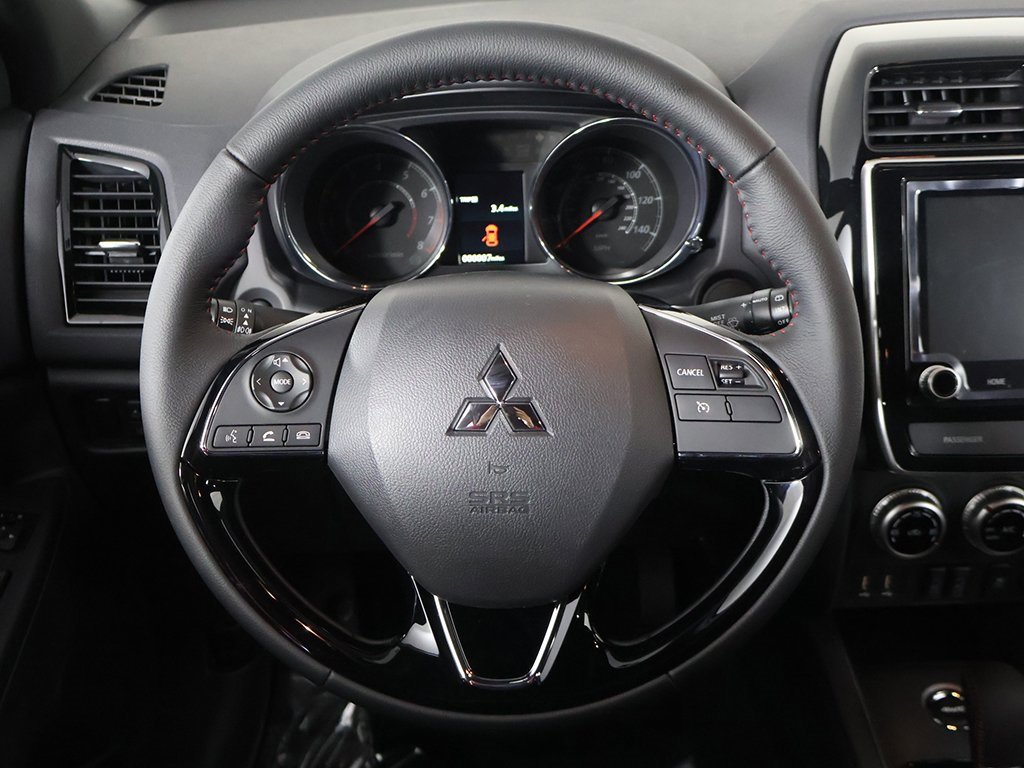 New 2025 Mitsubishi Outlander Sport AWD image 29