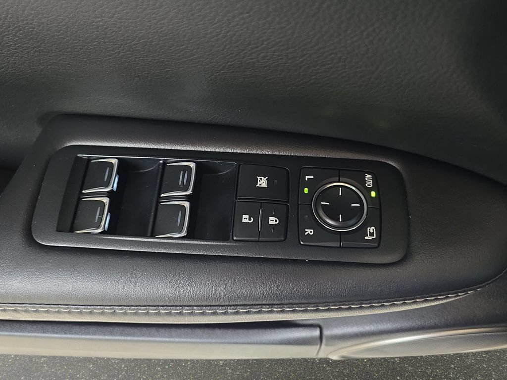 Used 2016 Lexus RX 350 F Sport w/ Cold Weather Package AWD/4WD image 31