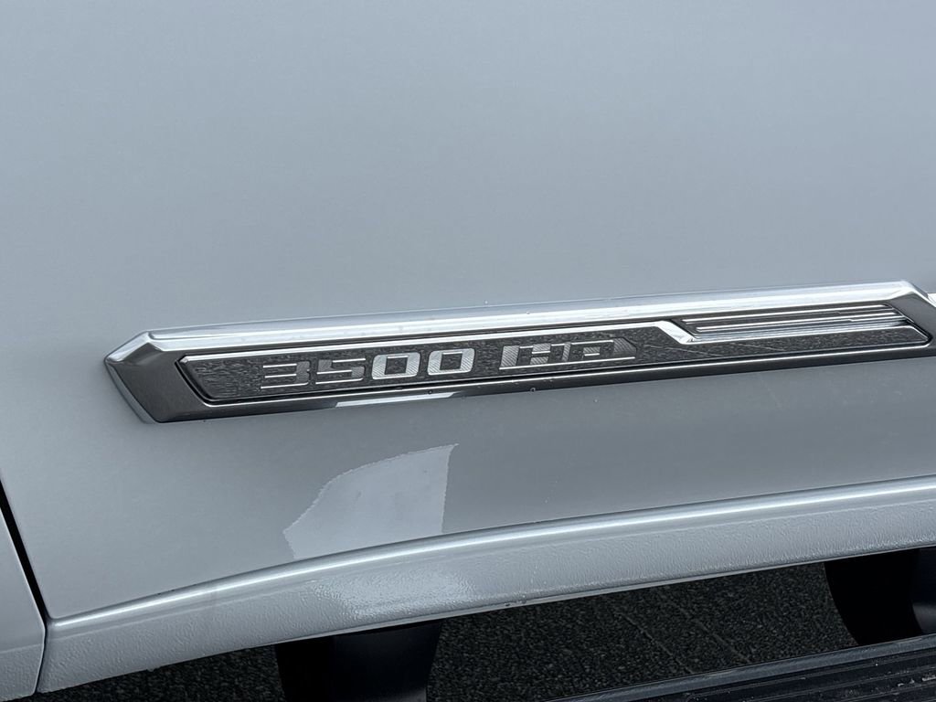 New 2026 Chevrolet Silverado 3500 High Country image 33