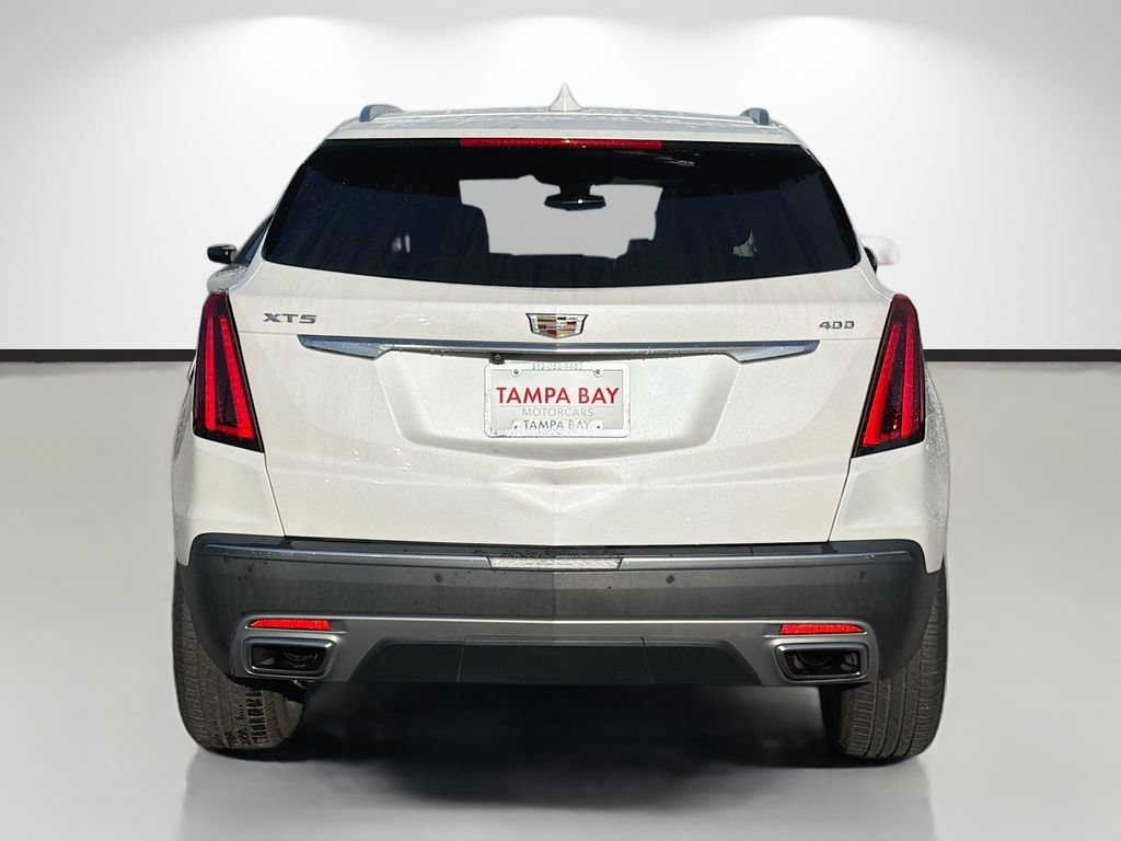 Used 2021 Cadillac XT5 Premium Luxury FWD image 4