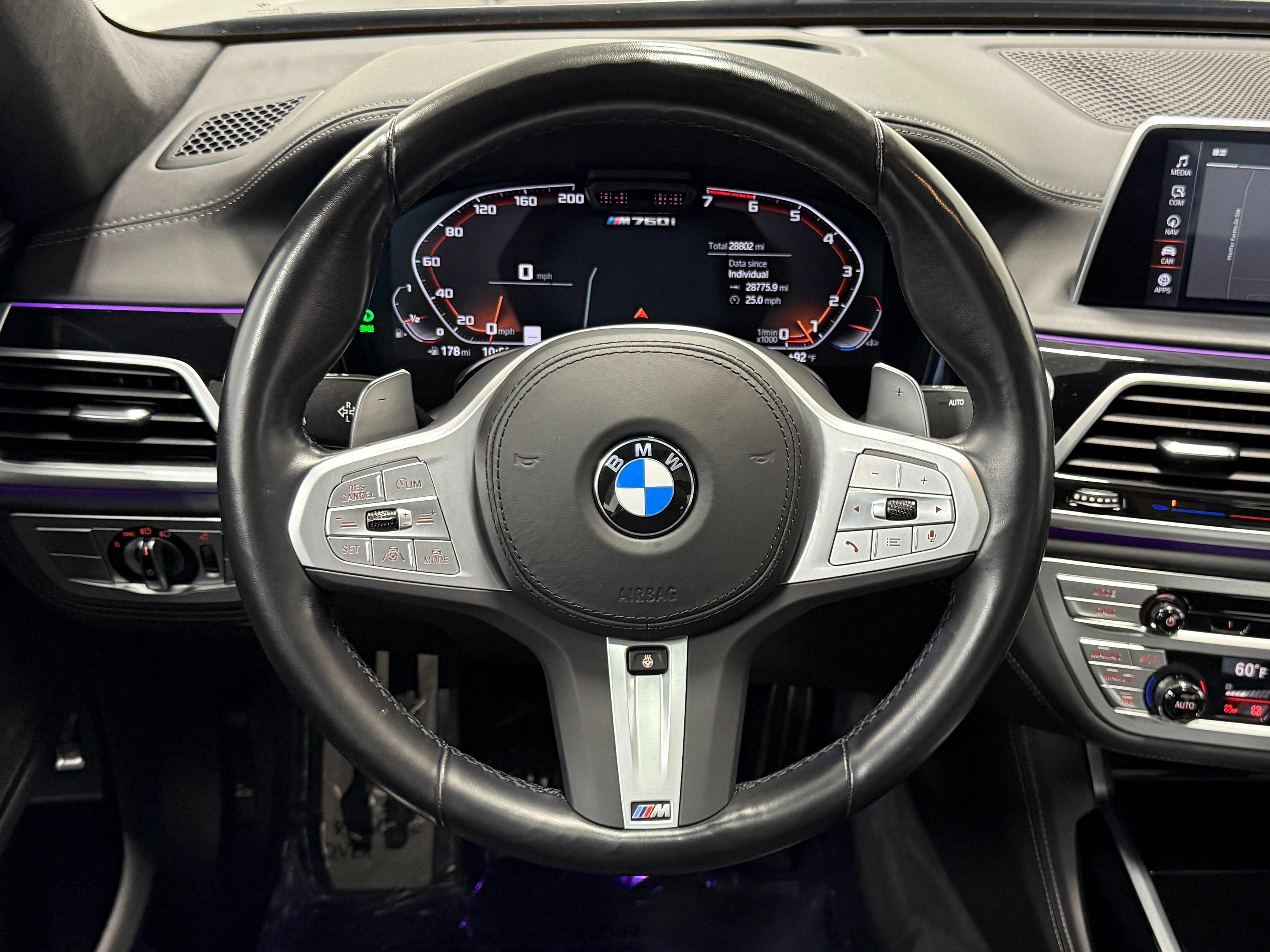 Used 2022 BMW M760i xDrive w/ Luxury Rear Seating Package AWD/4WD image 21