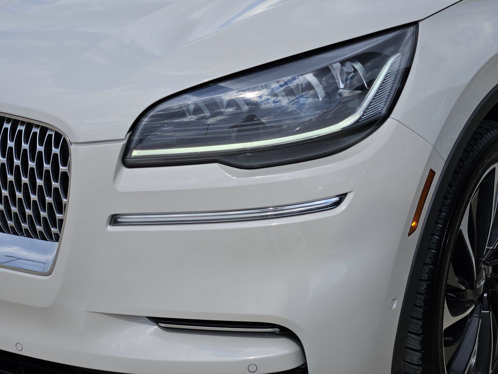 Used 2024 Lincoln Aviator Reserve w/ Equipment Group 201A RWD image 10