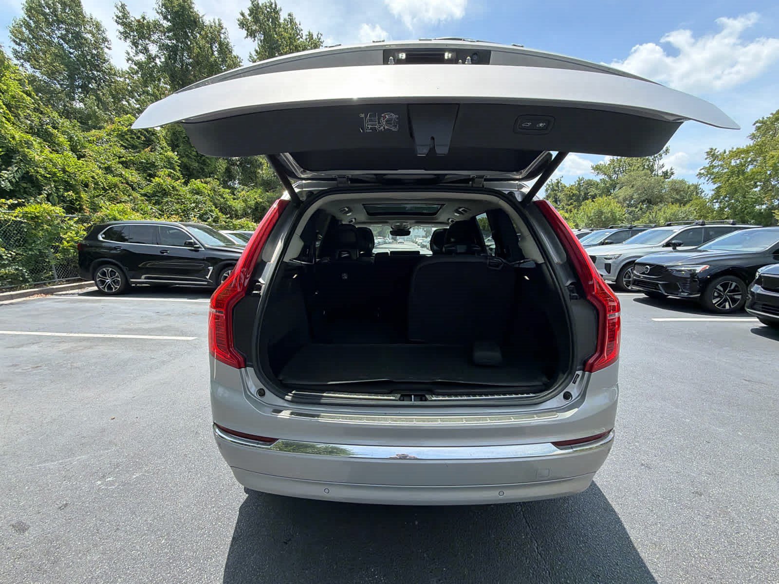 Used 2023 Volvo XC90 B5 Plus w/ Protection Package Premier AWD/4WD image 23