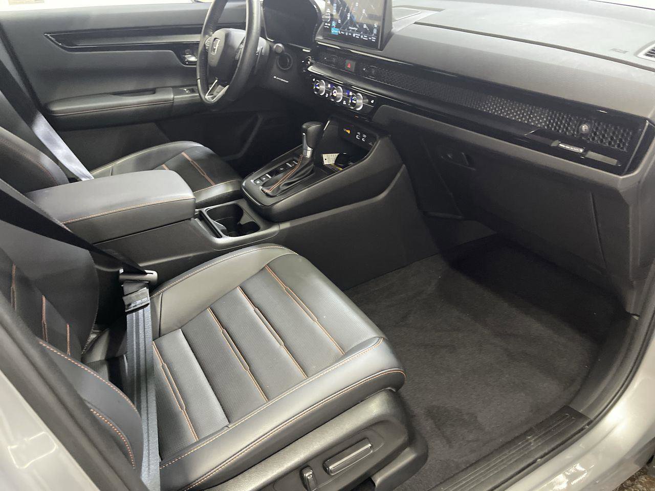 Used 2023 Honda CR-V Sport Touring image 25