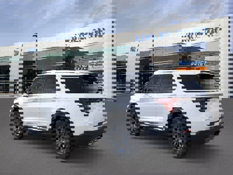 New 2025 Ford Explorer Active w/ Active Comfort Package image 4