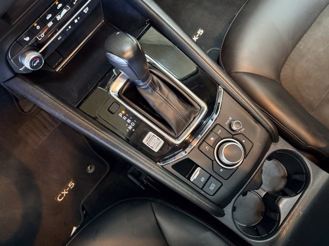 Used 2020 MAZDA CX-5 Touring AWD/4WD image 36