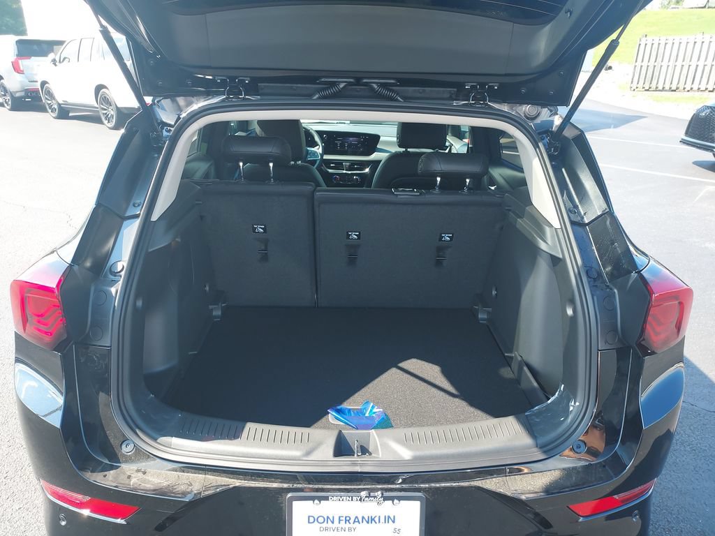 New 2026 Buick Encore GX Sport Touring w/ Advanced Technology Package AWD/4WD image 9