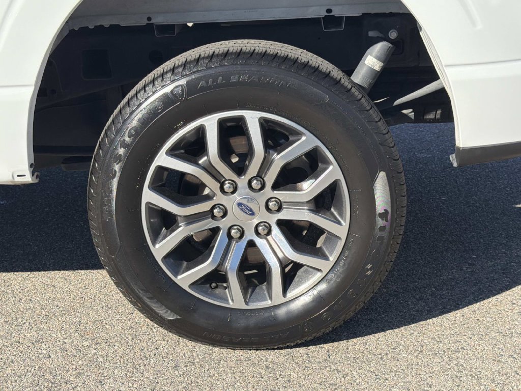 Used 2021 Ford F150 Lariat RWD image 8