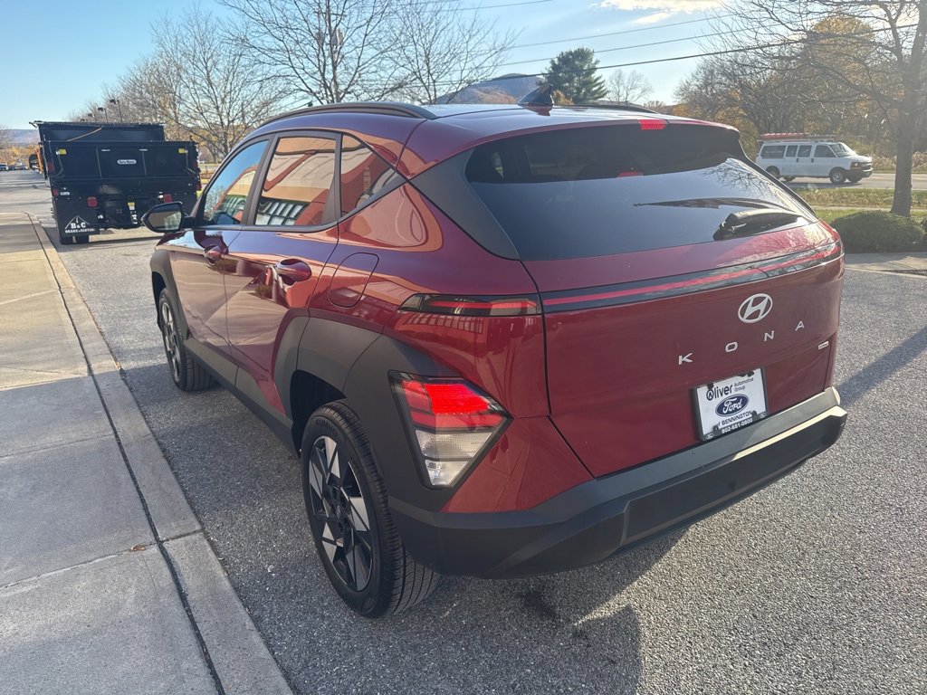 Used 2025 Hyundai Kona SEL image 5