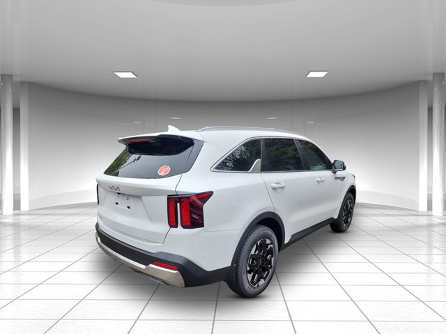 New 2026 Kia Sorento S image 3
