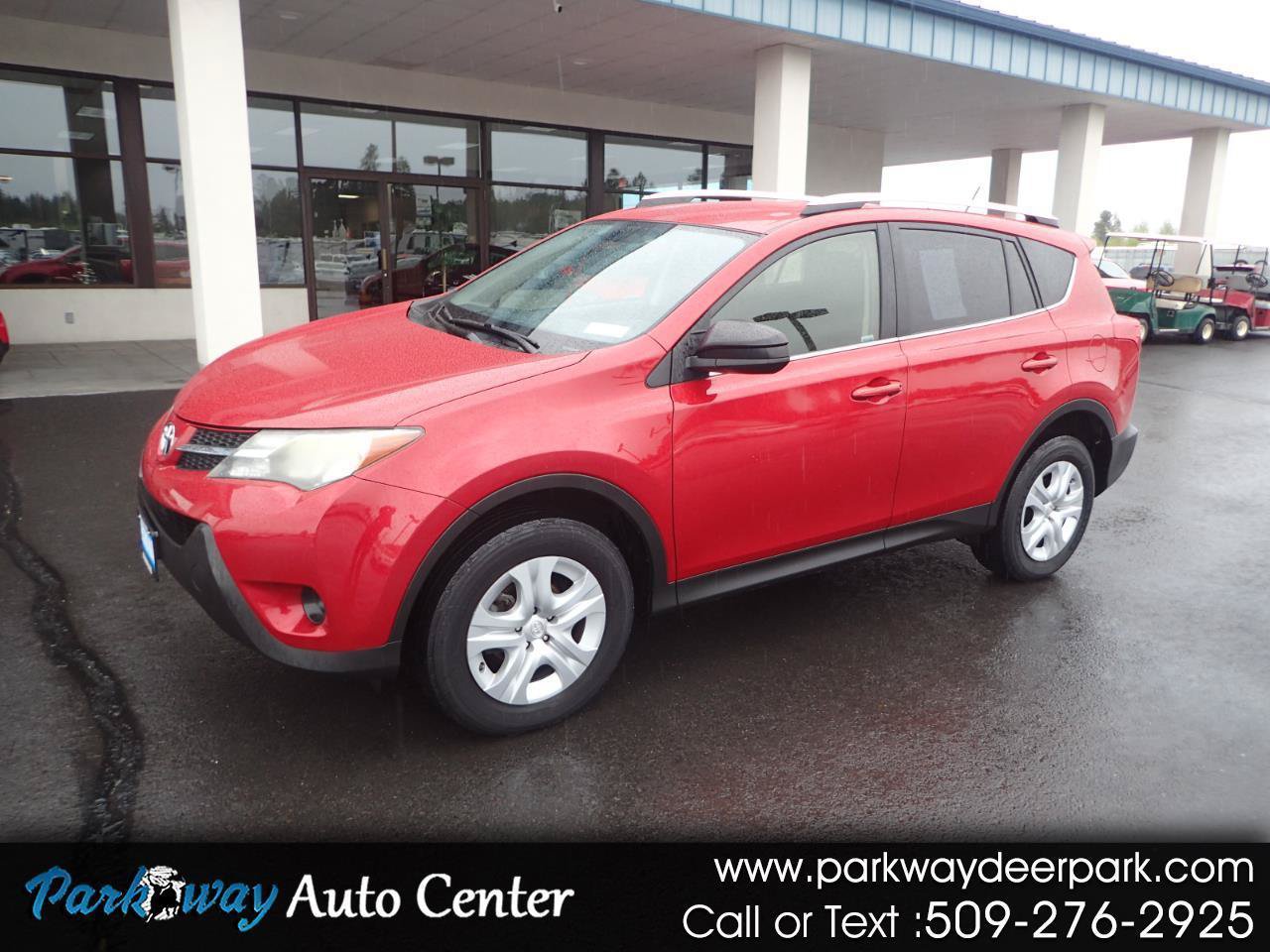 Used 2015 Toyota RAV4 LE AWD/4WD image 1