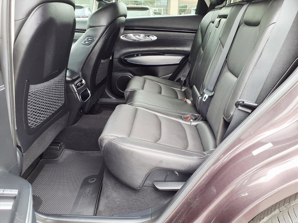 Used 2023 Genesis GV70 2.5T w/ Select Package AWD/4WD image 17