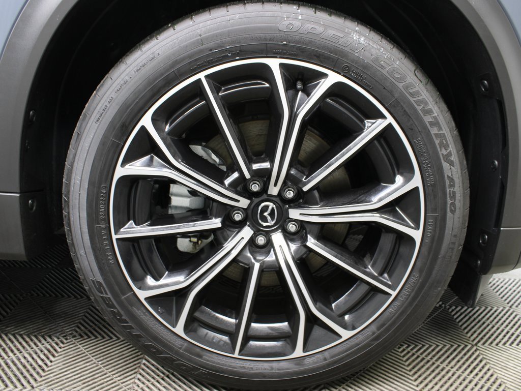 Used 2025 MAZDA CX-70 Plug-In Hybrid w/ Premium Pkg image 8