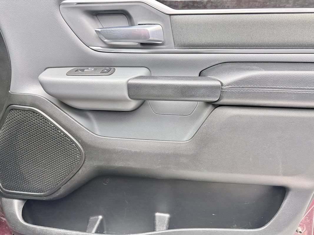 Used 2022 RAM 1500 Big Horn AWD/4WD image 16