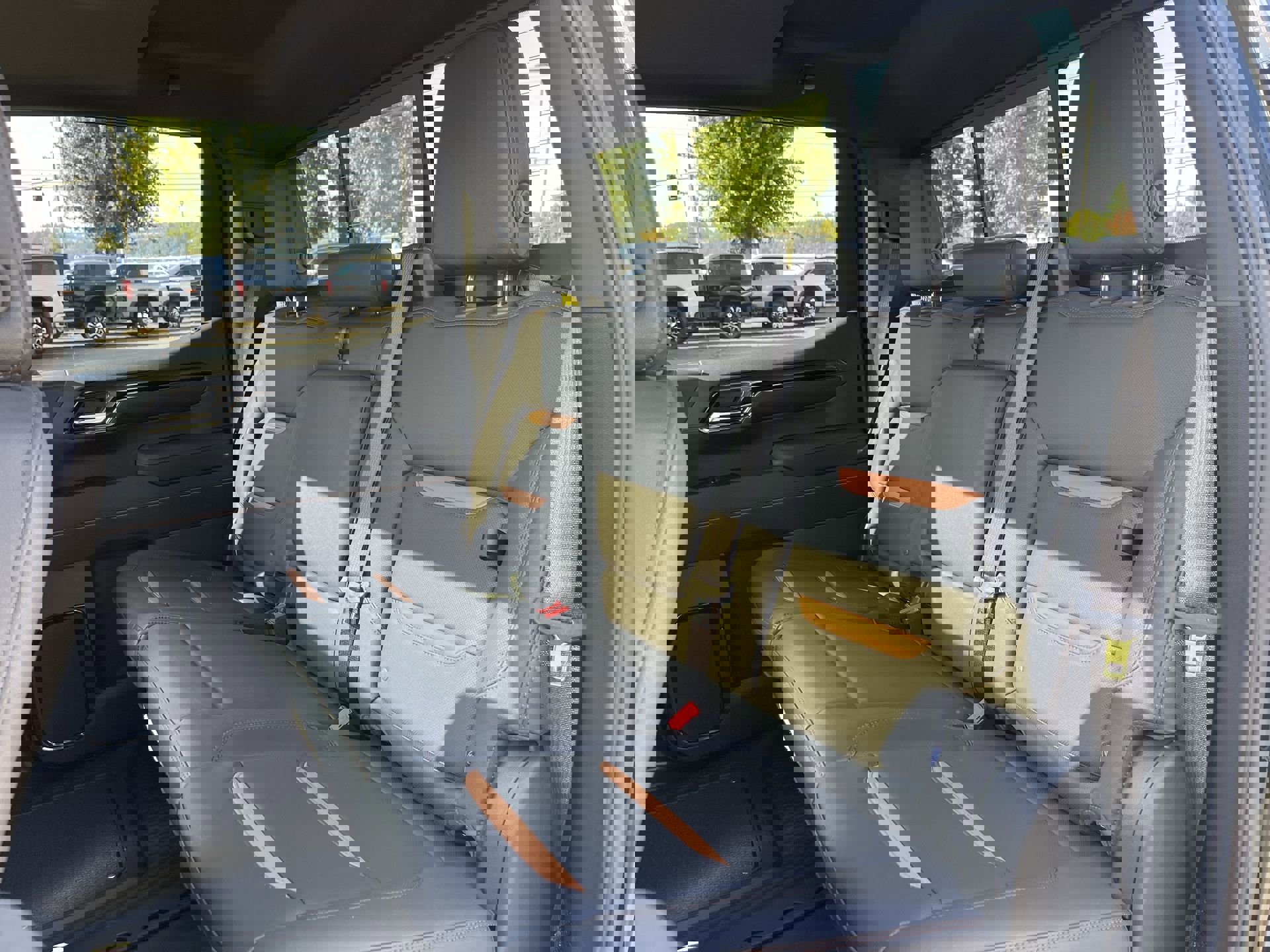 New 2026 GMC Sierra 1500 AT4 w/ AT4 Premium Package image 62