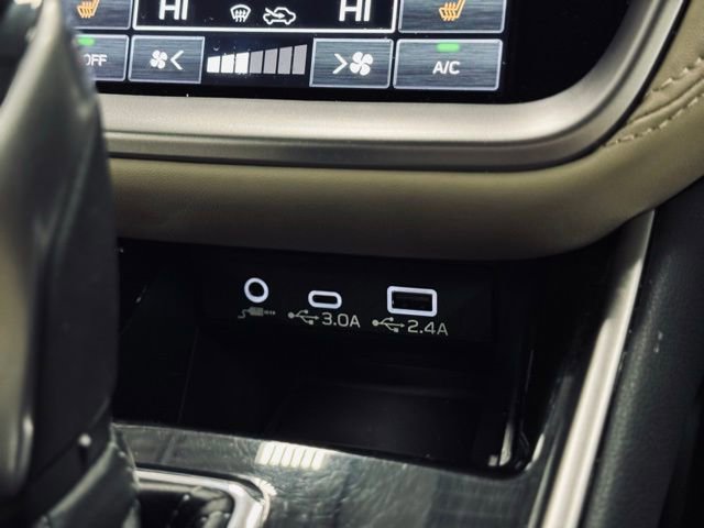 Used 2024 Subaru Outback Limited image 35