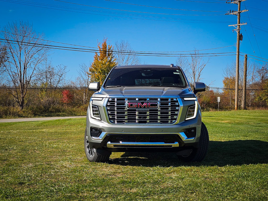 New 2027 GMC Yukon Denali w/ Denali Reserve Package AWD/4WD image 8