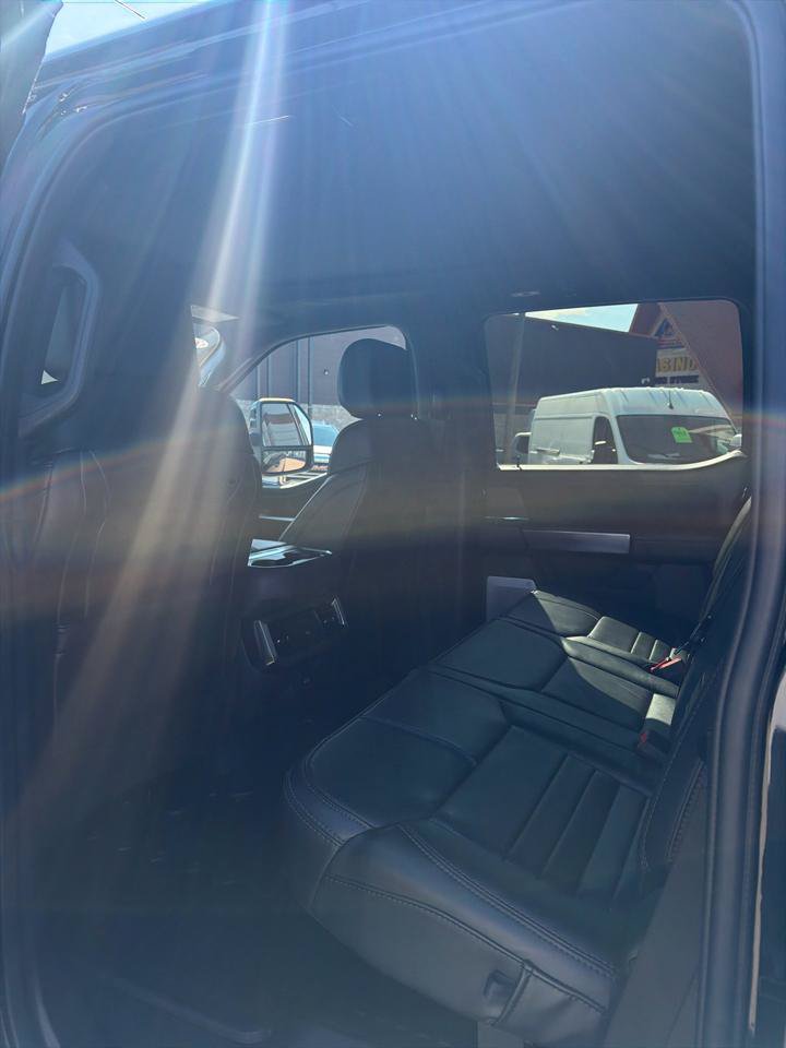 Used 2026 Ford F350 Platinum w/ Tremor Off-Road Package AWD/4WD image 6