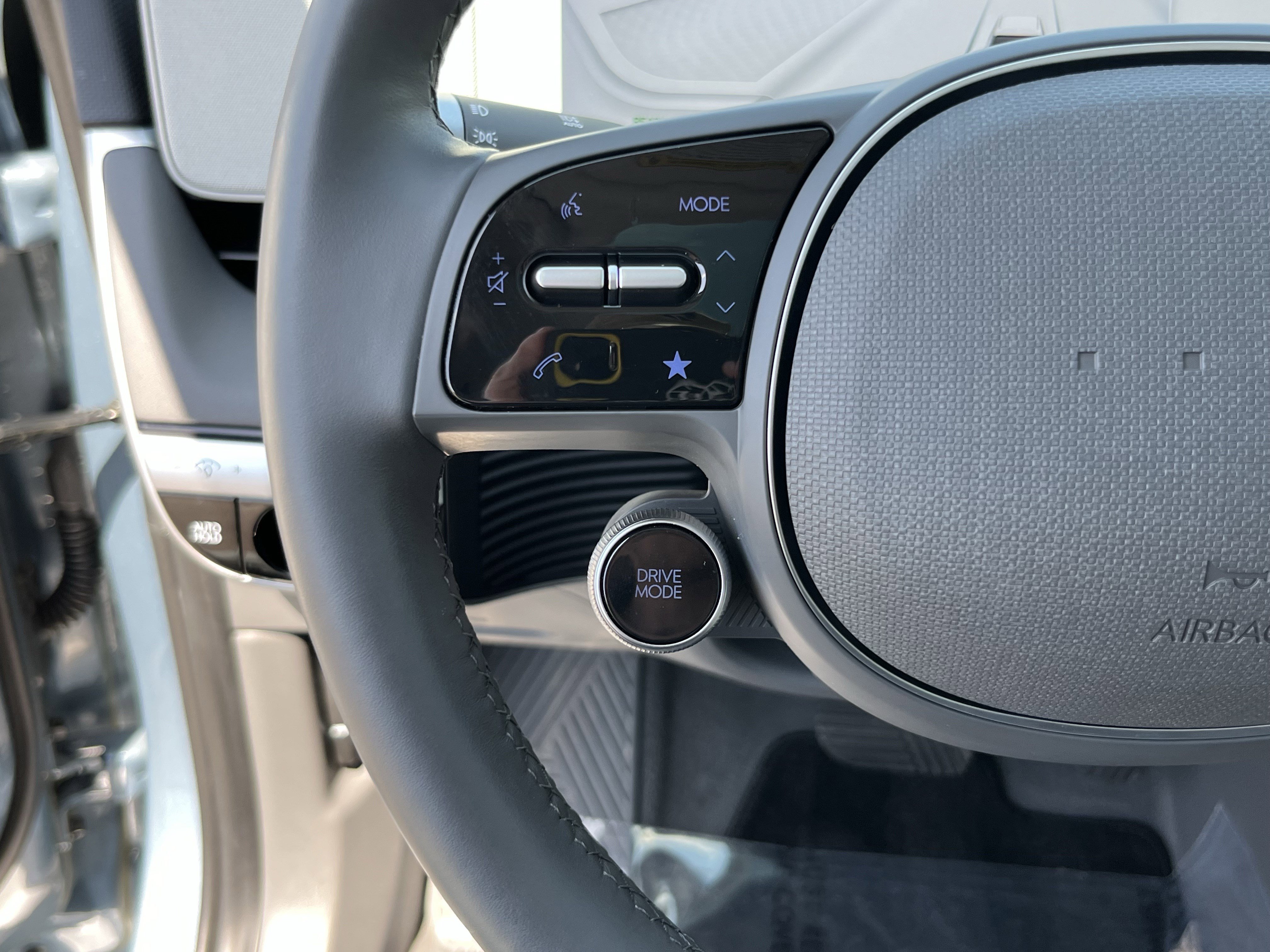 Certified 2024 Hyundai Ioniq 5 Limited RWD image 22