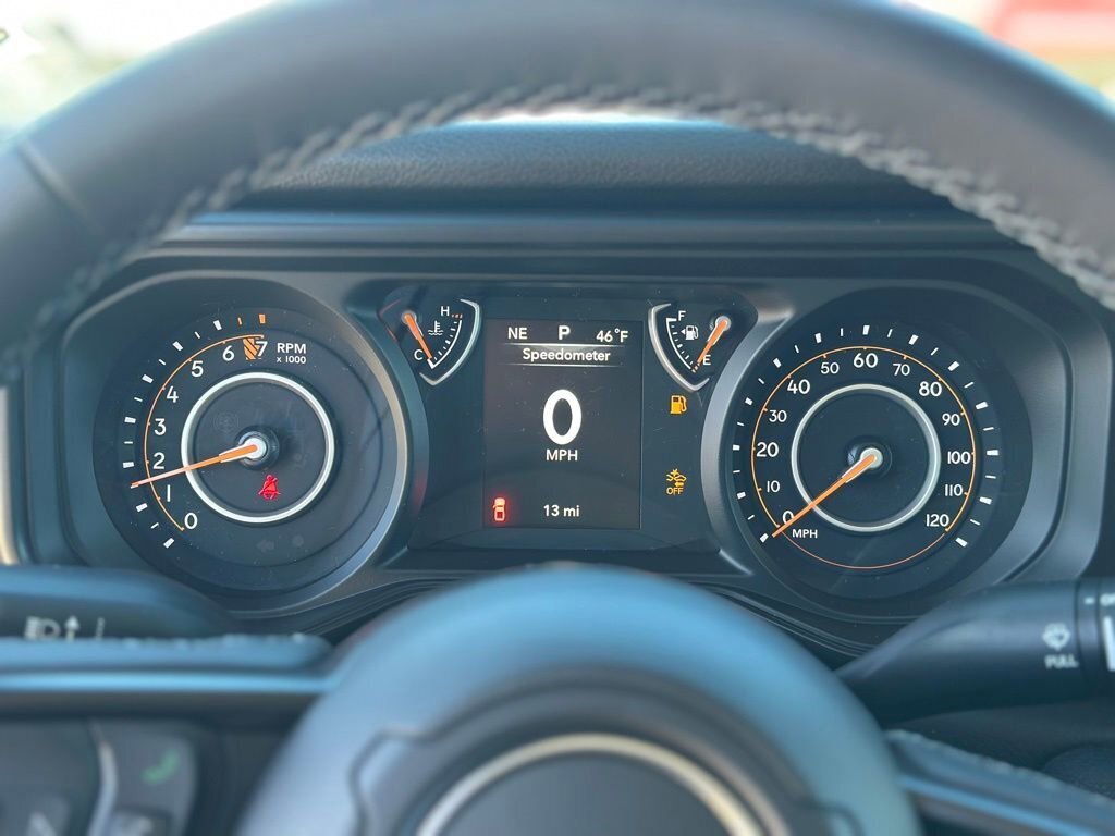 New 2026 Jeep Gladiator Sport image 14