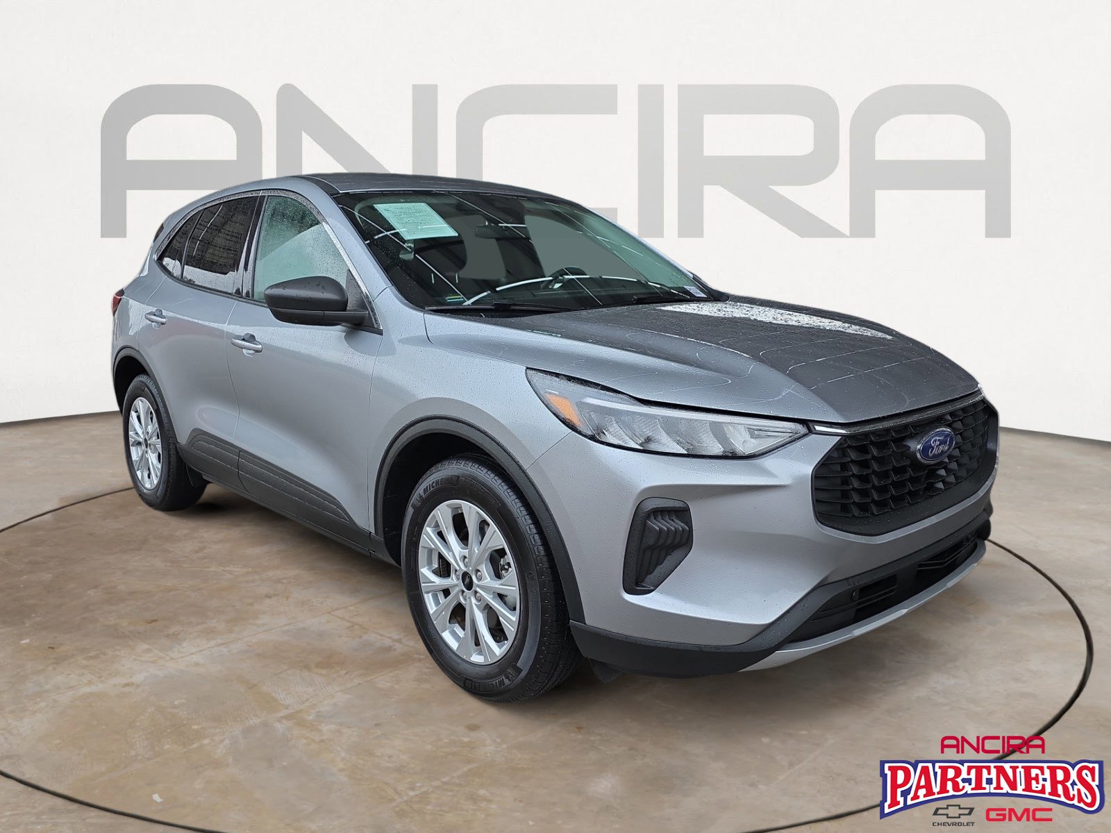 Used 2024 Ford Escape Active image 1