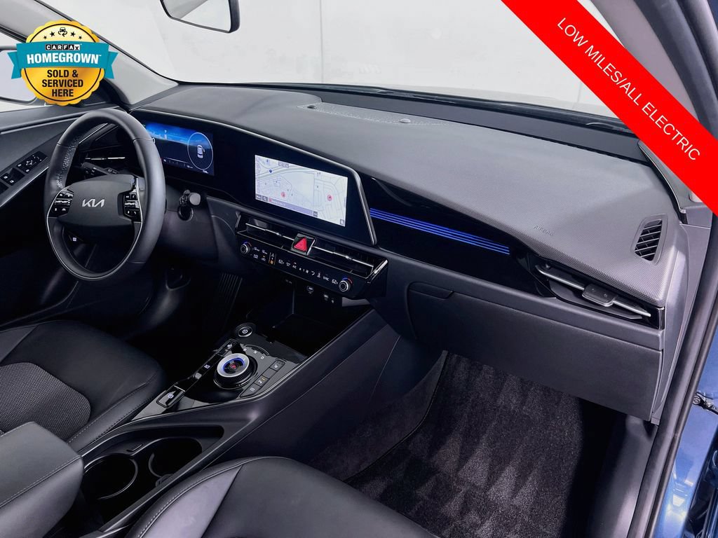 Certified 2025 Kia Niro Wind FWD image 30