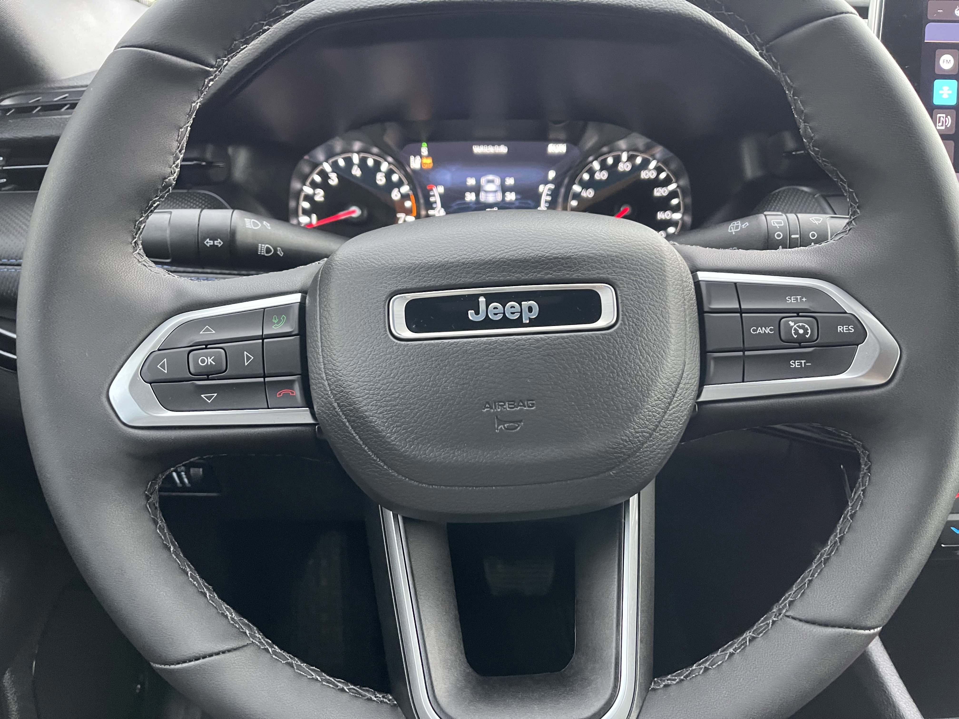 New 2026 Jeep Compass Latitude image 30