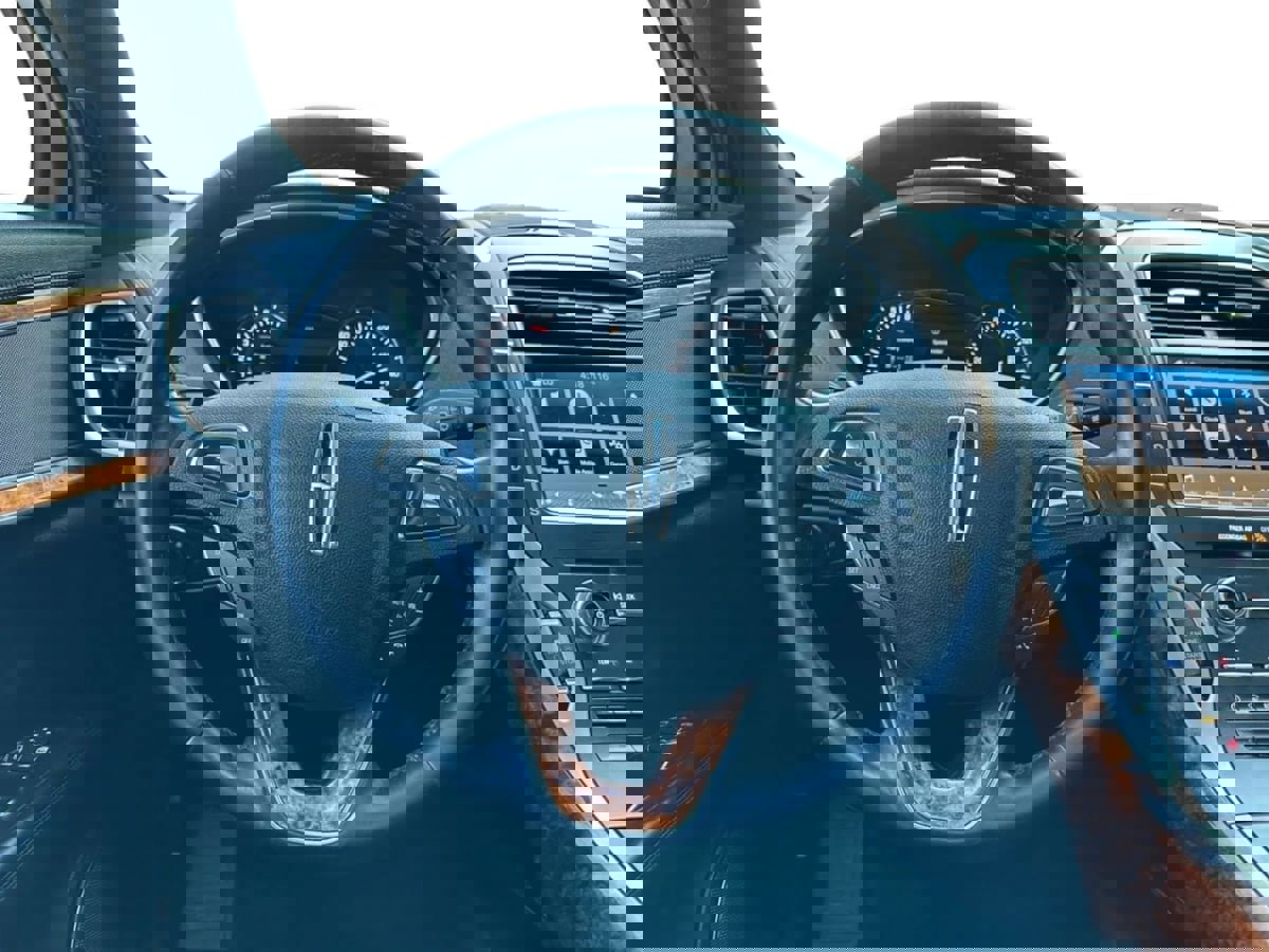 Used 2017 Lincoln MKX Select w/ Select Plus Package image 14