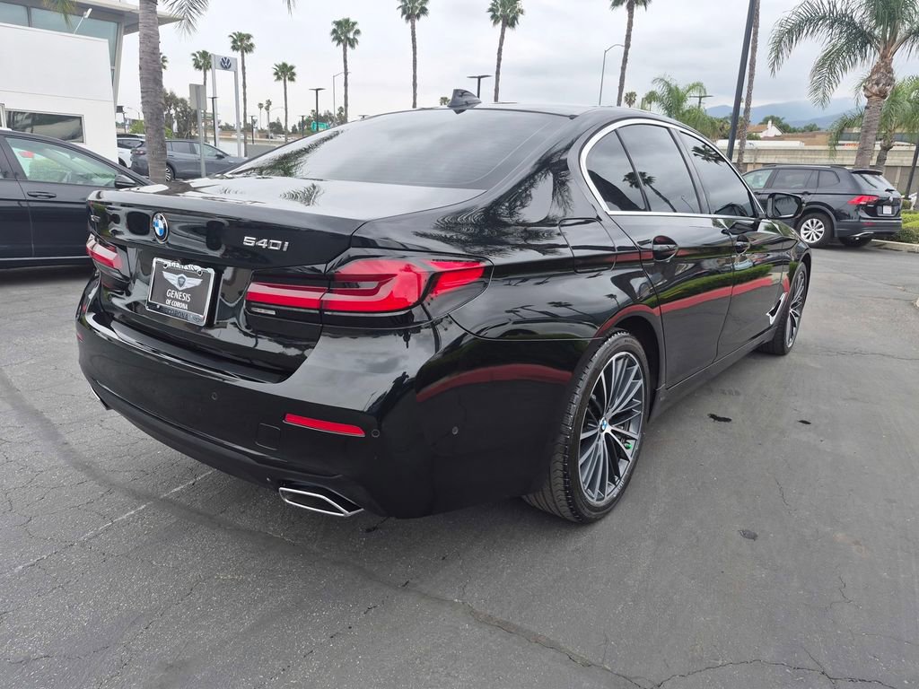 Used 2021 BMW 540i xDrive w/ Executive Package image 11