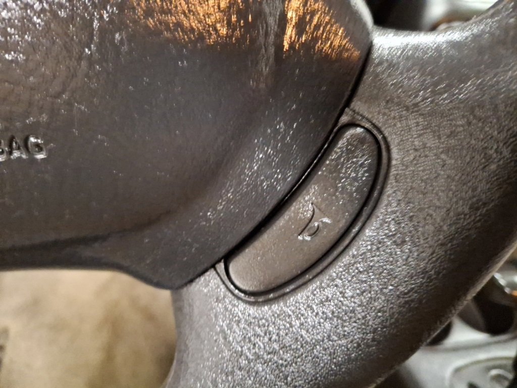 Used 1998 Saturn S-Series SL2 w/ SL2 Option Pkg 2 image 19