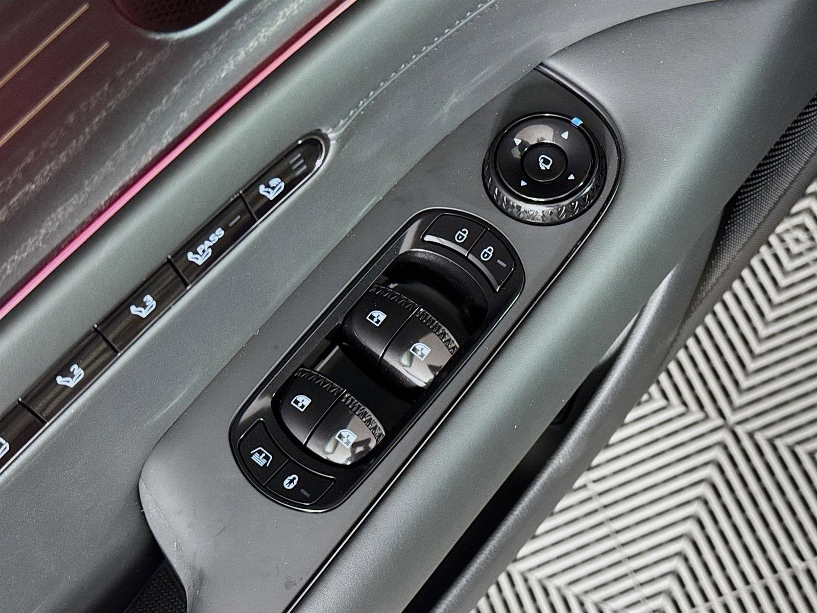 New 2026 Genesis G90 3.5T Prestige image 20