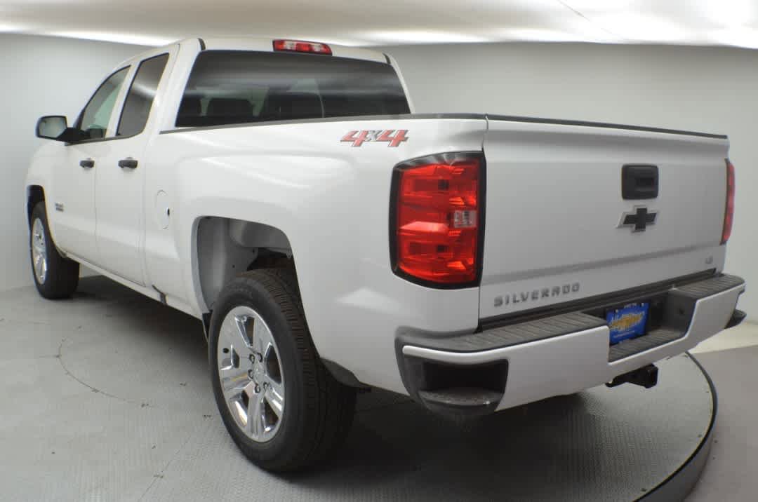 Used 2019 Chevrolet Silverado 1500 Custom w/ Texas Edition AWD/4WD image 8
